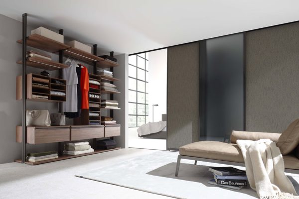 Illuminated closet with open compartments by Ars Nova