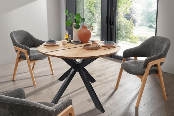 Spacious dining table with live edge design and metal legs – PLH collection